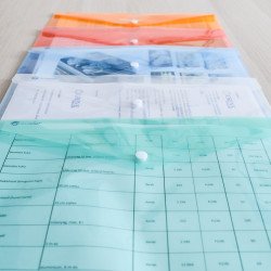 Irattartó tasak A4, PP patentos Bluering® transzparens piros Irattartó tasak, patentos Bluering